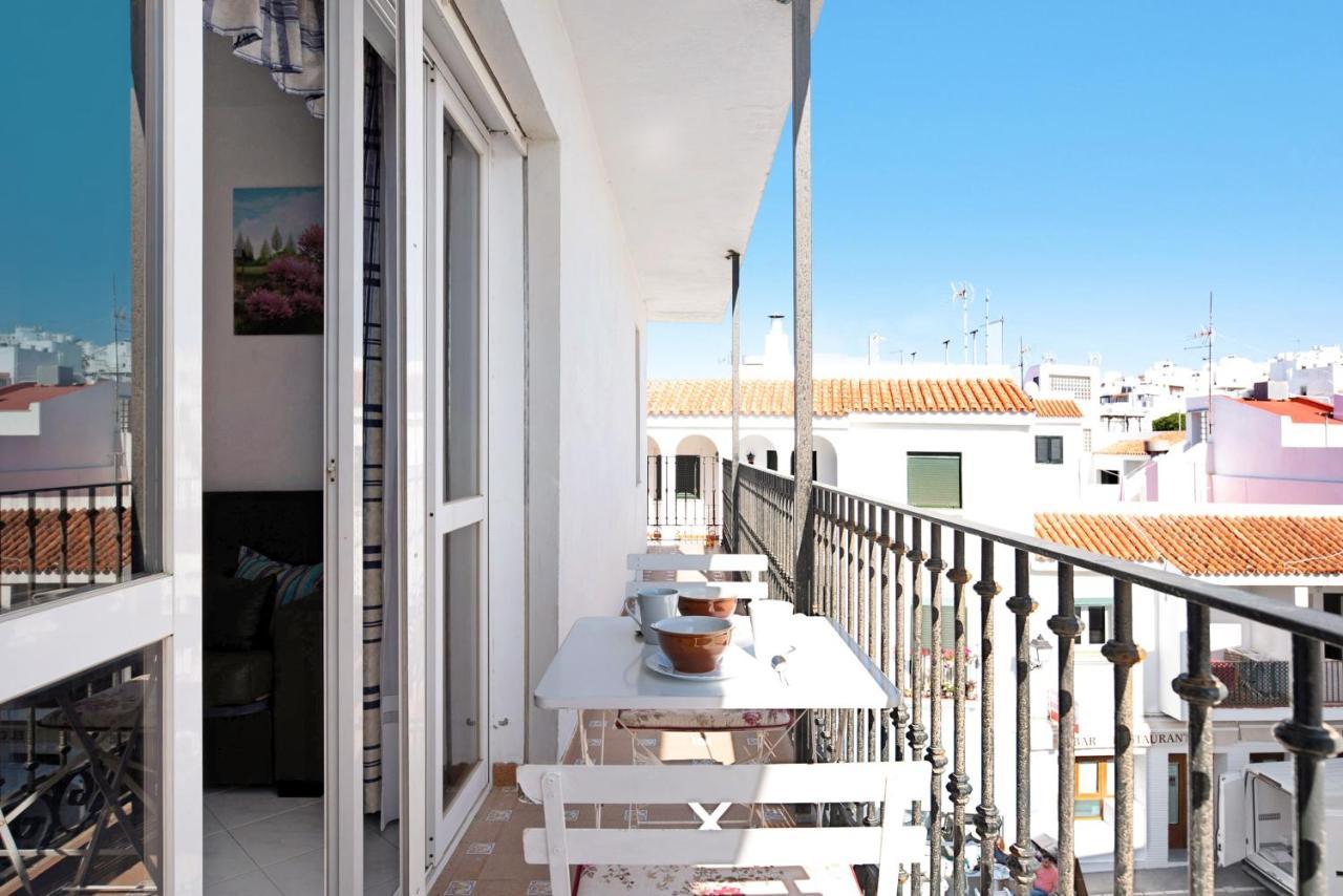 Apartamento Mercedes โกนิล เด ลาฟรอนเตรา ภายนอก รูปภาพ