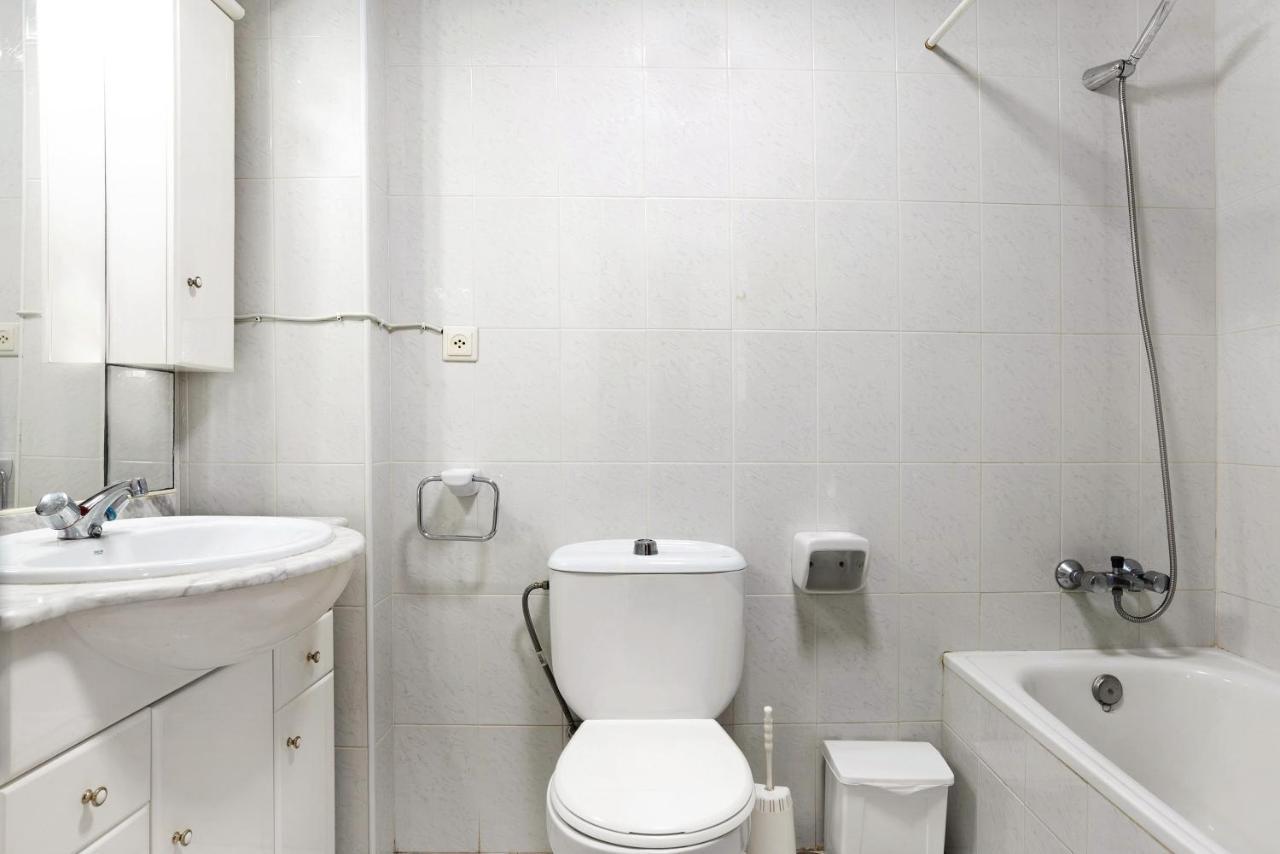 Apartamento Mercedes โกนิล เด ลาฟรอนเตรา ภายนอก รูปภาพ
